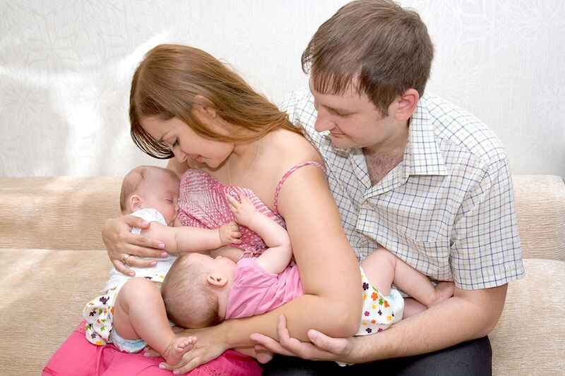 Best Positions for Breastfeeding Twins
